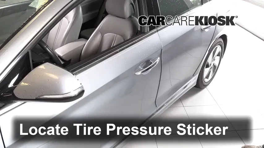 2018 Hyundai Sonata Hybrid Limited 2.0L 4 Cyl. Tires & Wheels Check Tire Pressure